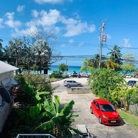 Ocean View Apartments Bridgetown Bagian luar foto