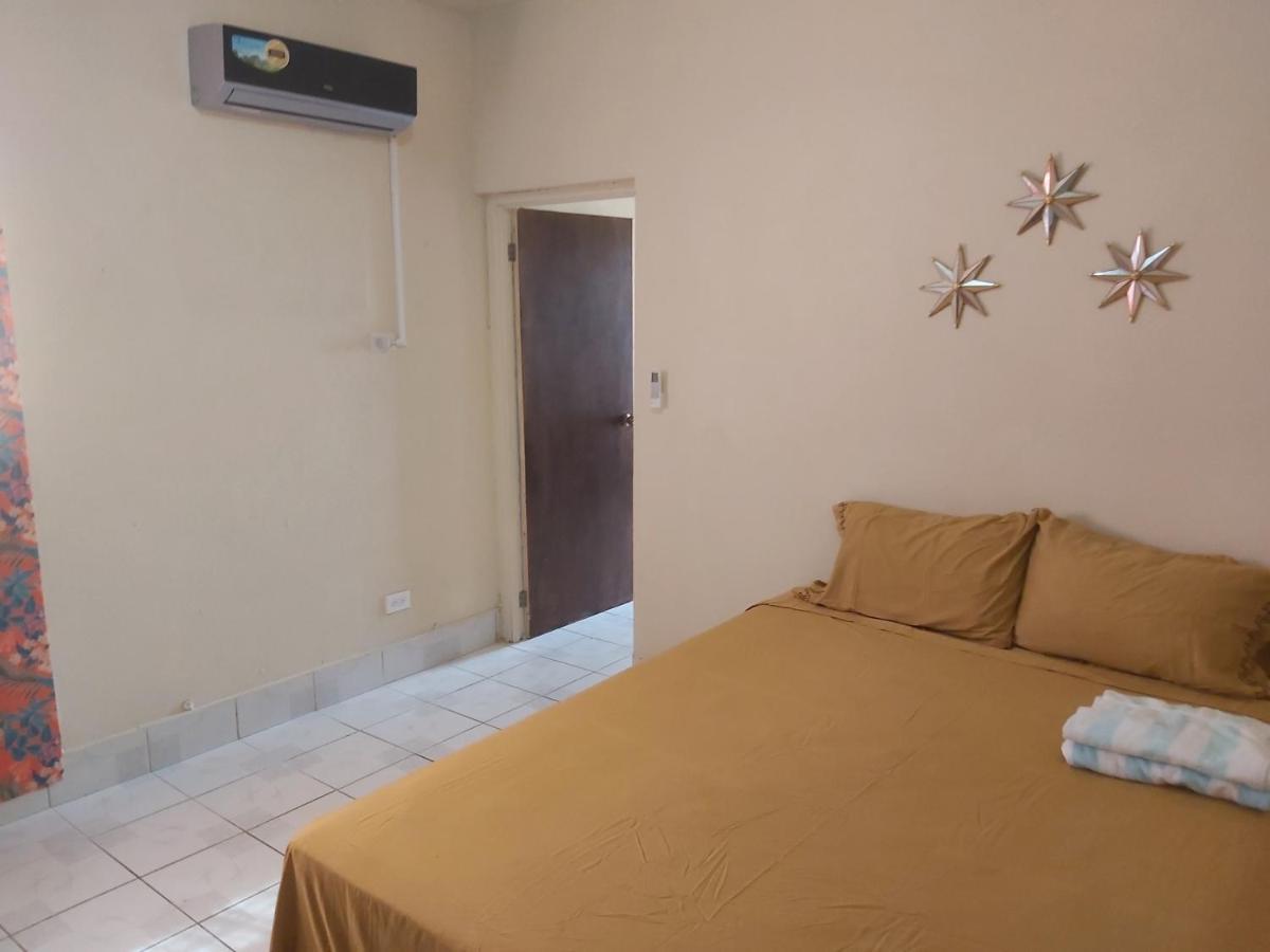 Ocean View Apartments Bridgetown Bagian luar foto