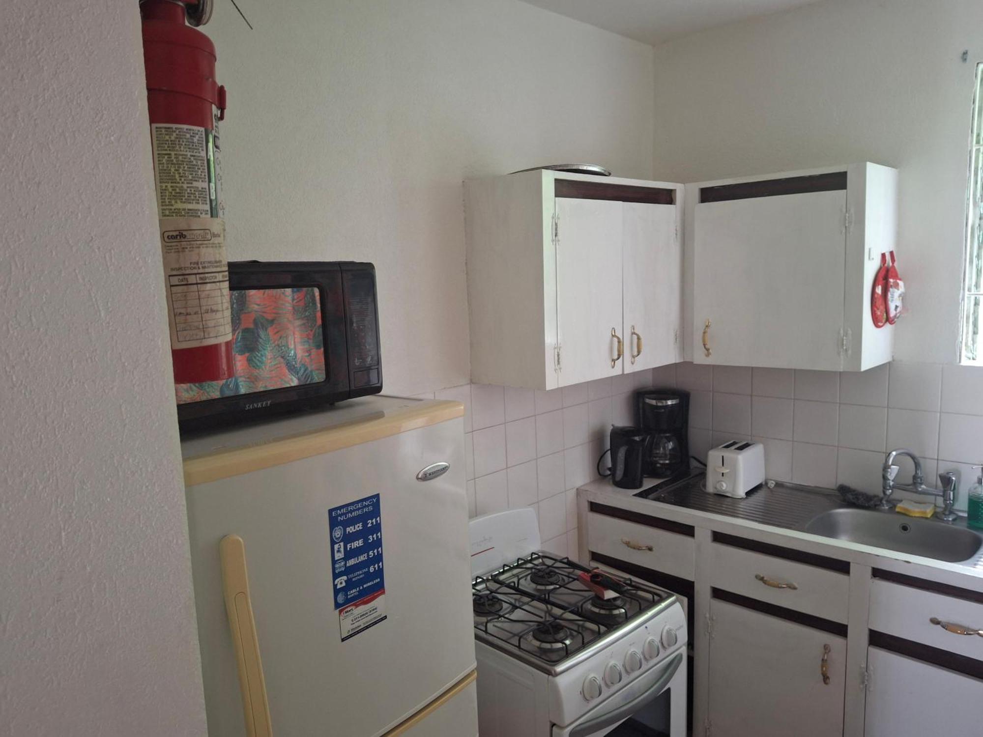 Ocean View Apartments Bridgetown Ruang foto